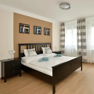  Apartamento Deak