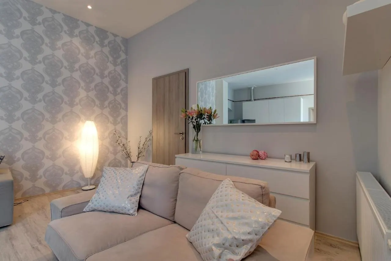 Paulay Downtown Apartment Budapest